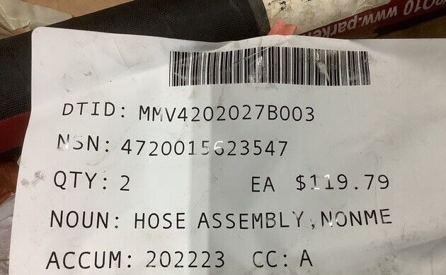 (1) MILITARY TRUCK CARGO OSHKOSH 3665503 HOSE ASSEMBLY RH 4720-01-562-3547