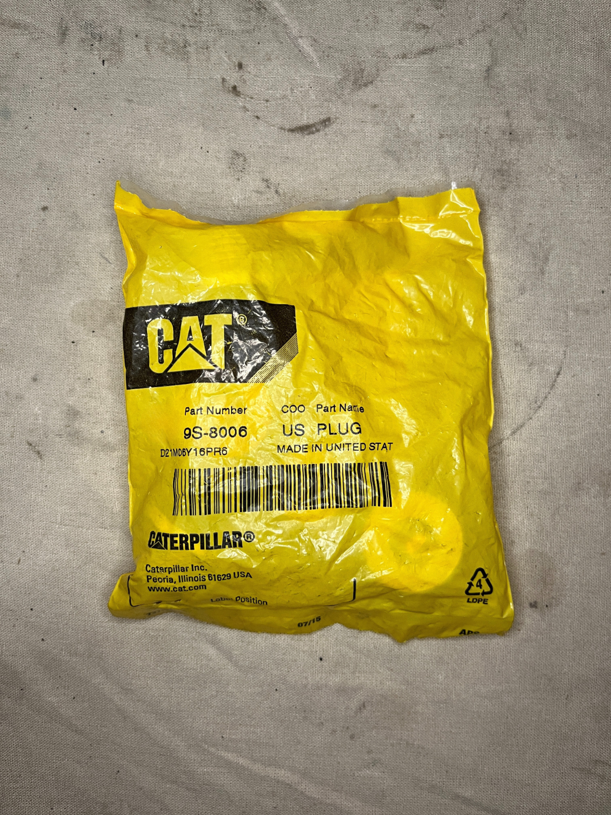 (1) MRAP COUGAR, M-ATV CAT 9S-8006 MACHINE THREAD PLUG 4KK351 5365-01-062-5318