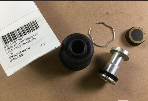 2.5 TON M35A2 M54 NEW MASTER CYLINDER REBUILD KIT 5702178 NOS