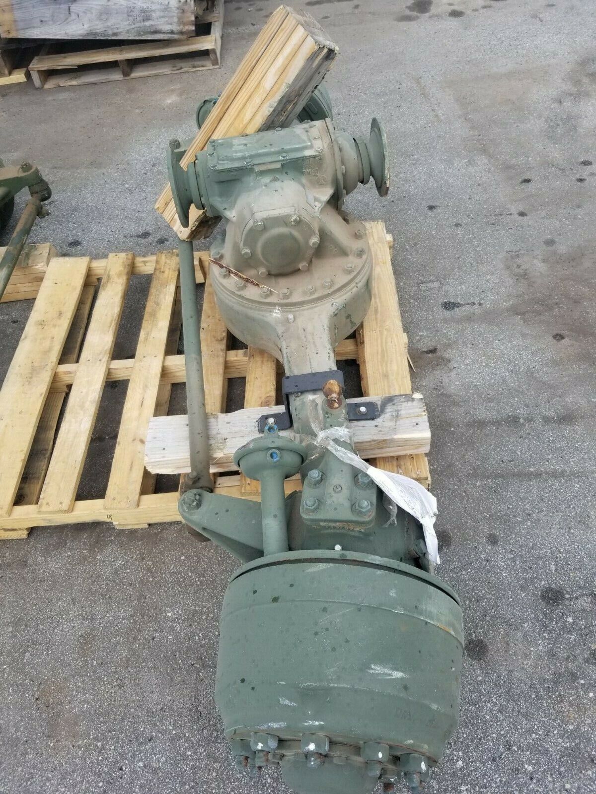 M939 Axle M939A1 5 Ton Truck Axle Assembly FM1240-RSAX-9-644 2520-01-291-9992