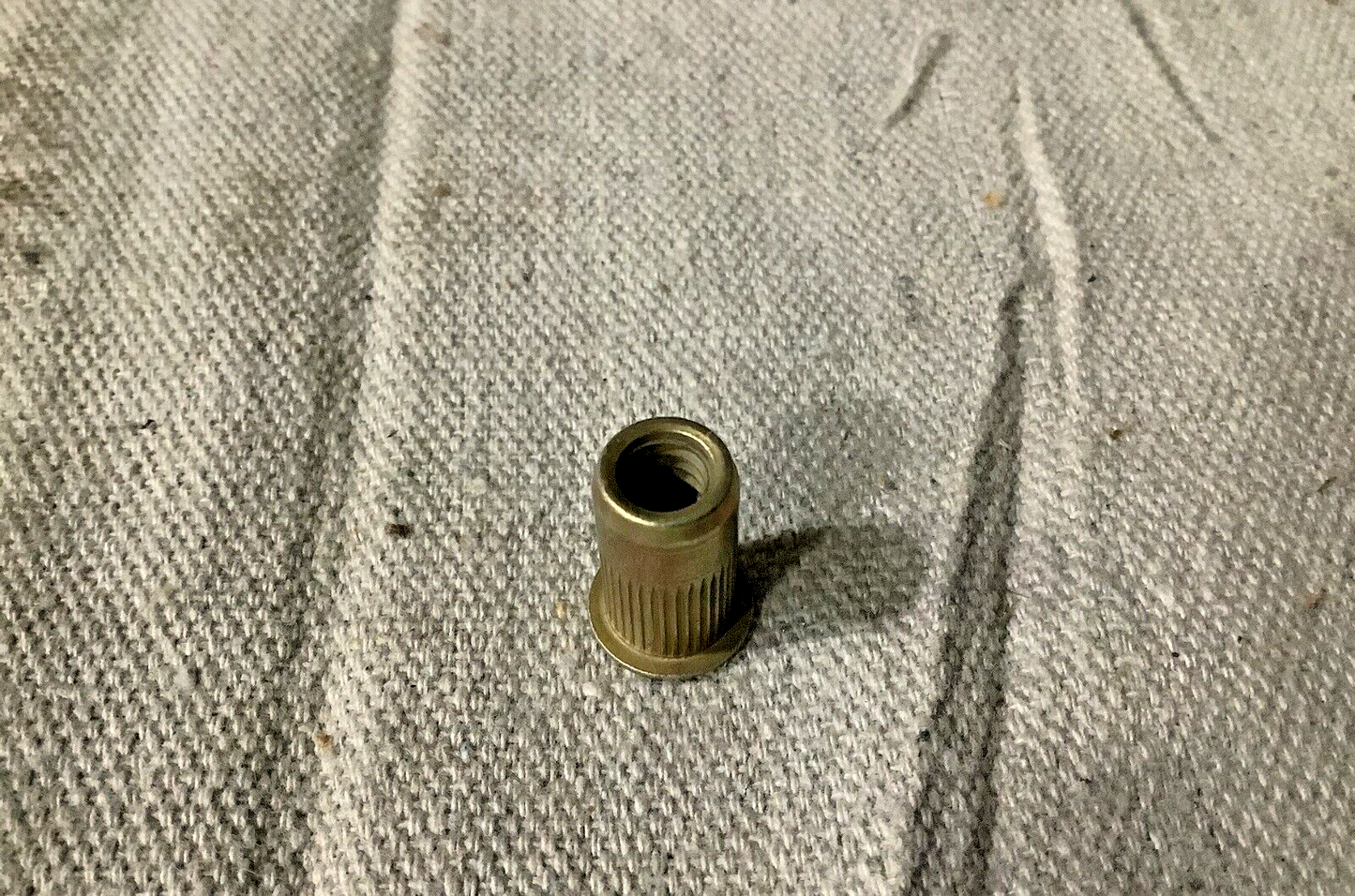 (16) HMMWV M1070 HEMTT ALS4-420-260 SCREW THREAD INSERT 2025980 5325-01-395-1247