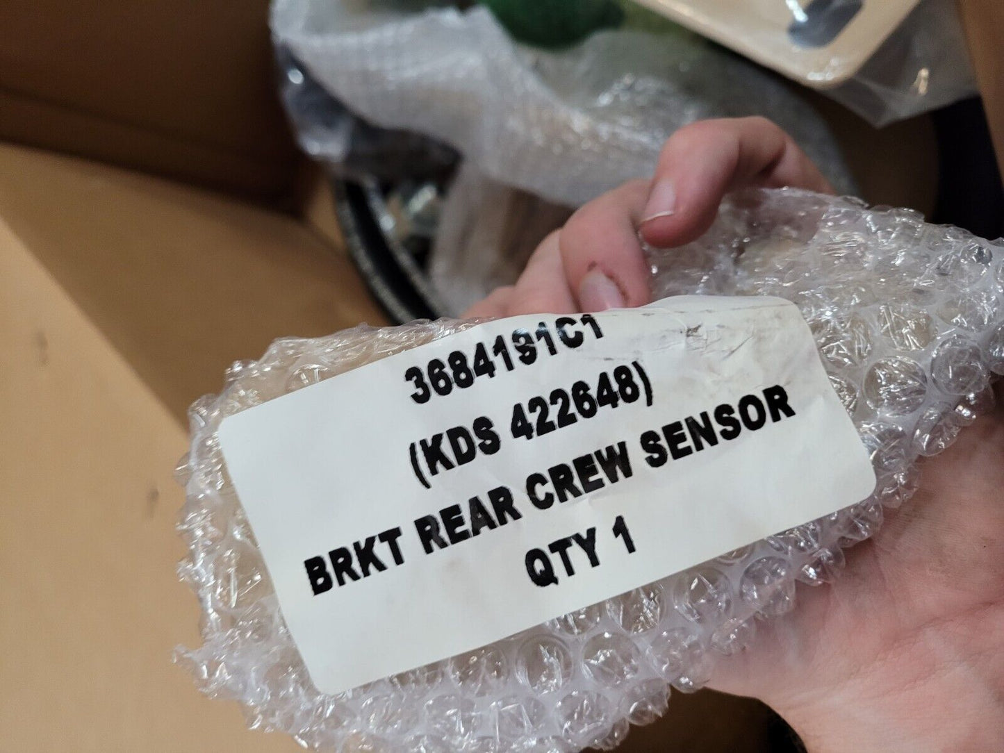 MRAP BRACKET SUPPORT,FSS CREW SENSOR REAR 3684191C1 422648 2590-01-565-3879