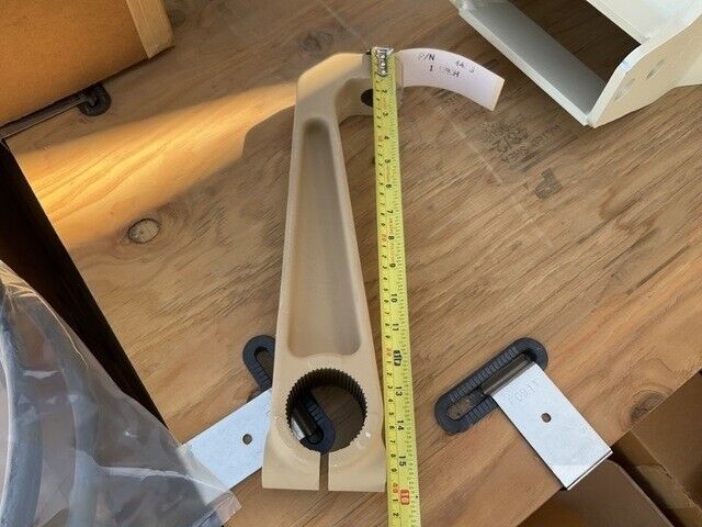 MILITARY MRAP OSHKOSH 3754459 VEHICULAR SUSPENSION CONTROL ARM, ANTI SWAY BAR