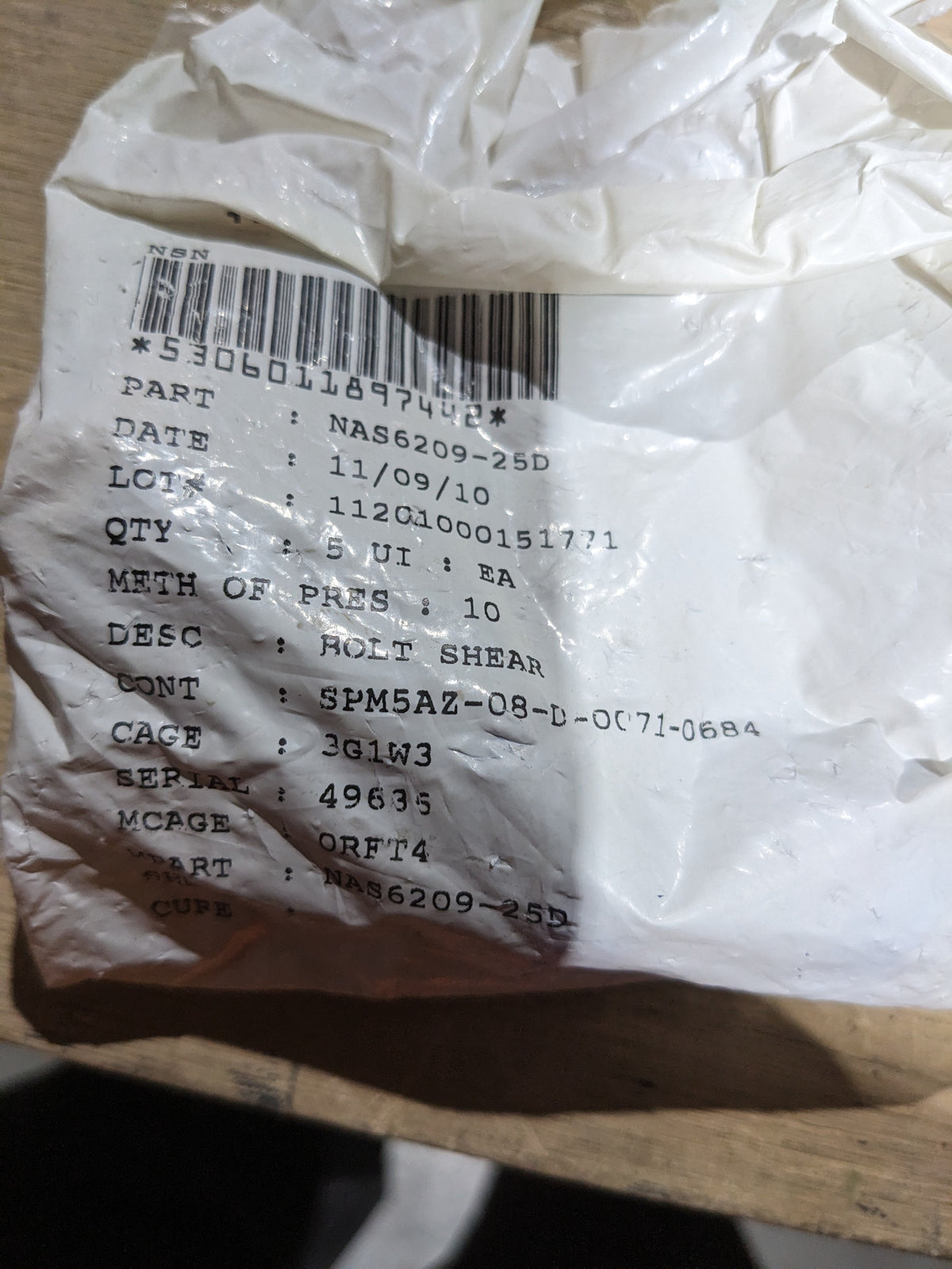 National Aerospace Standards NAS6209-25D Shear Bolt - NSN 5306-01-189-7442 - inventory label