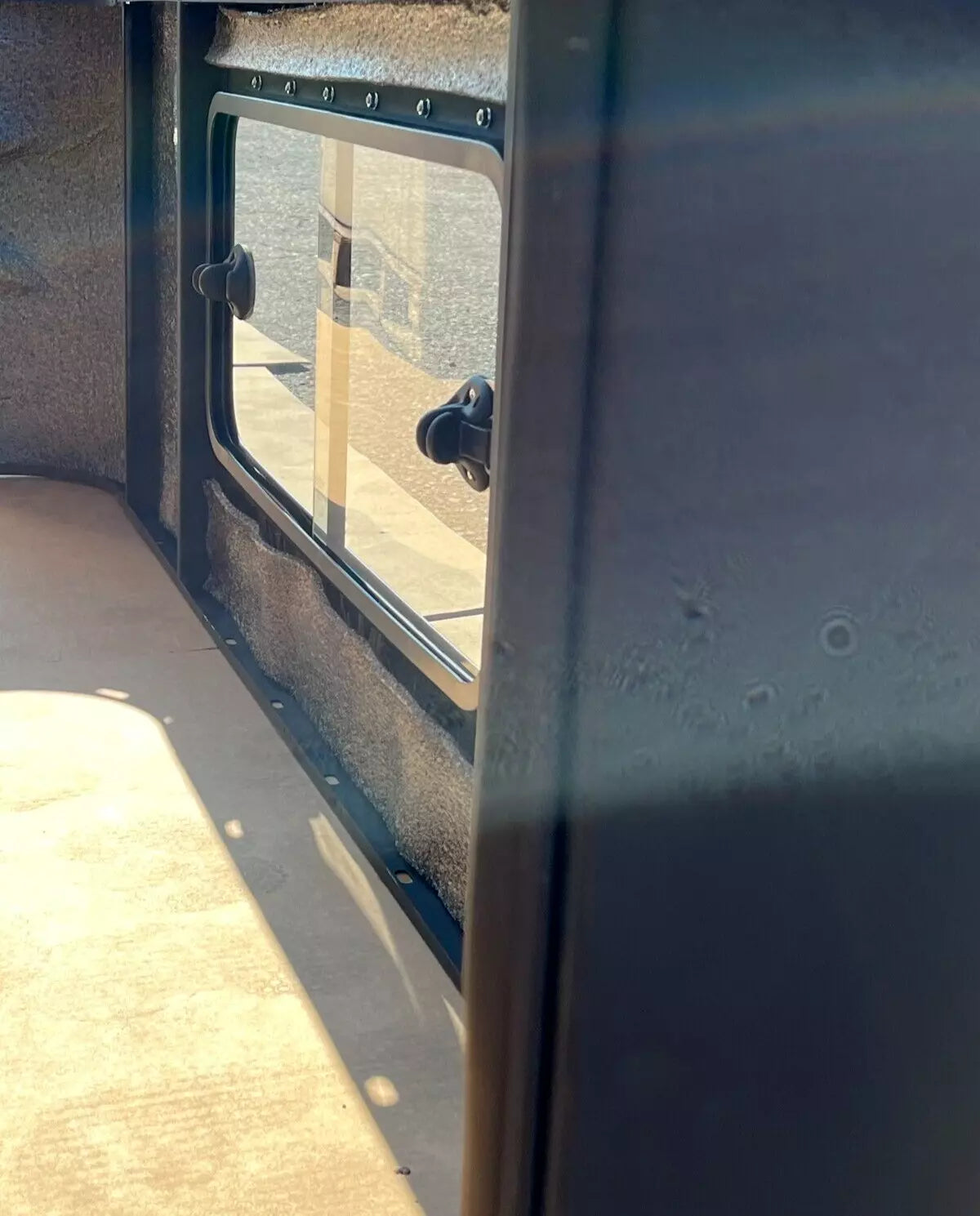 5 TON M35A2 CAB HARD TOP KIT TOP AND BACK 5701443 2540-00-570-1443 2.5 TON HARD TOP