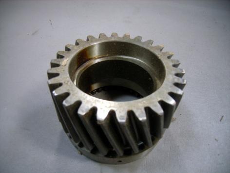 Helical Gear 3020-00-953-9909 PN 7748587 5 TON TRANSFER CASE LOW GEAR
