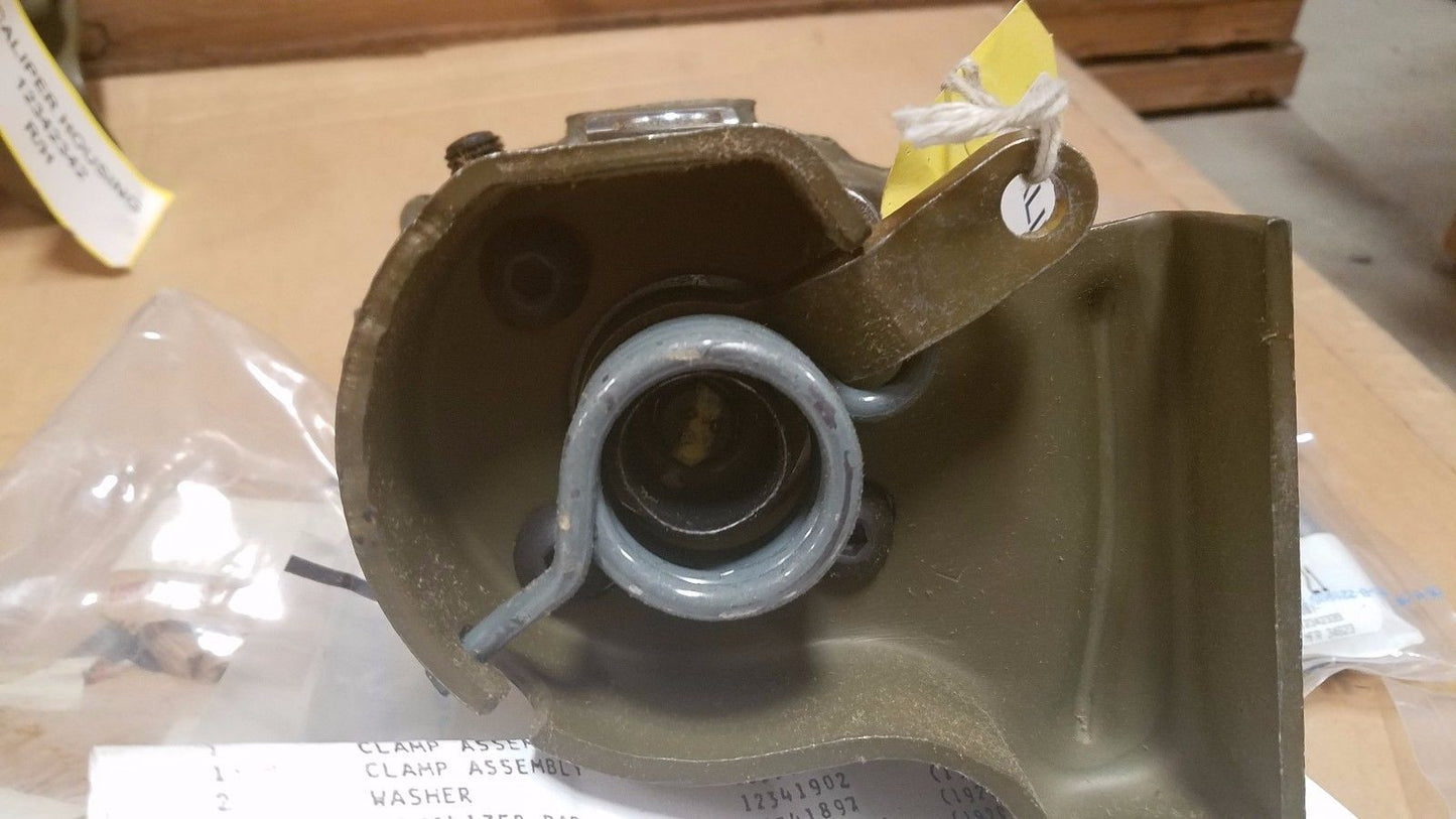 Hummer H1 HMMWV Humvee CALIPER UPGRADE KIT Rear Brake Calipers 5705614