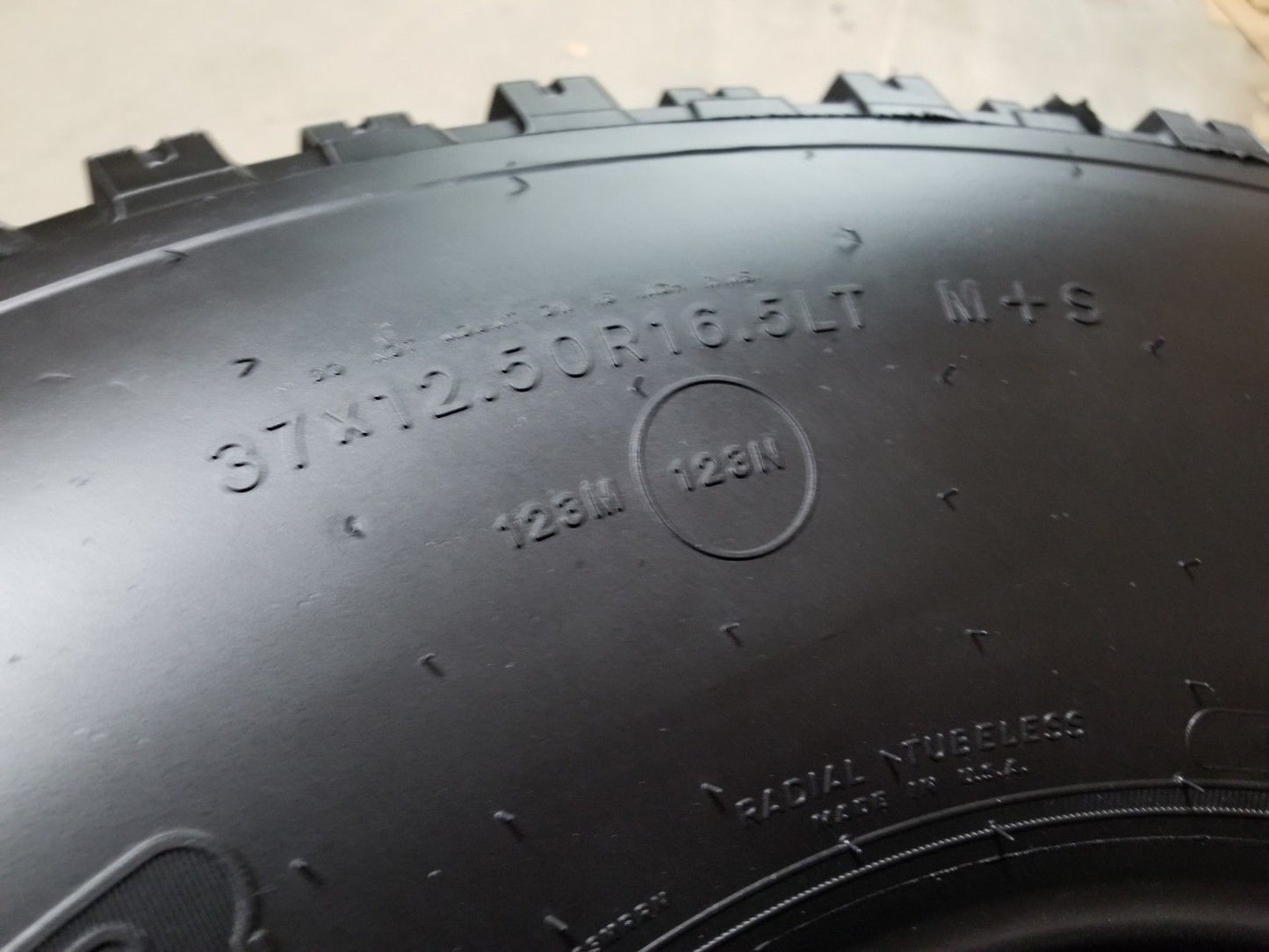 New HUMVEE HMMWV TIRE WITH GOODYEAR M998 HUMMER H1 37X12.5X16.5 RADIAL