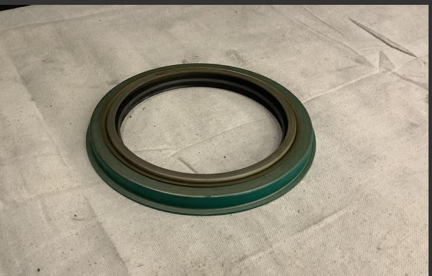 M915 M916A1 SEAL WHEEL BEARING HUB BEARING 2540-00-938-8160