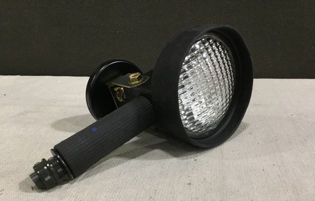 HEMTT M977 SPOTLIGHT 6220-01-326-2286 1401182 1770010