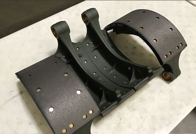 M809 5 Ton Truck M800 Series Brake Shoe Set 4 Shoes 11665741 2530-00-162-1986