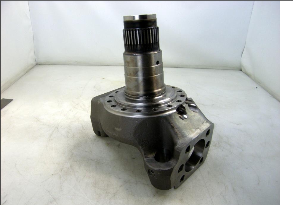 M1070 HET Spindle Meritor SA88500312 Spindle V88500312 SA88500312 2530-01-346-4726