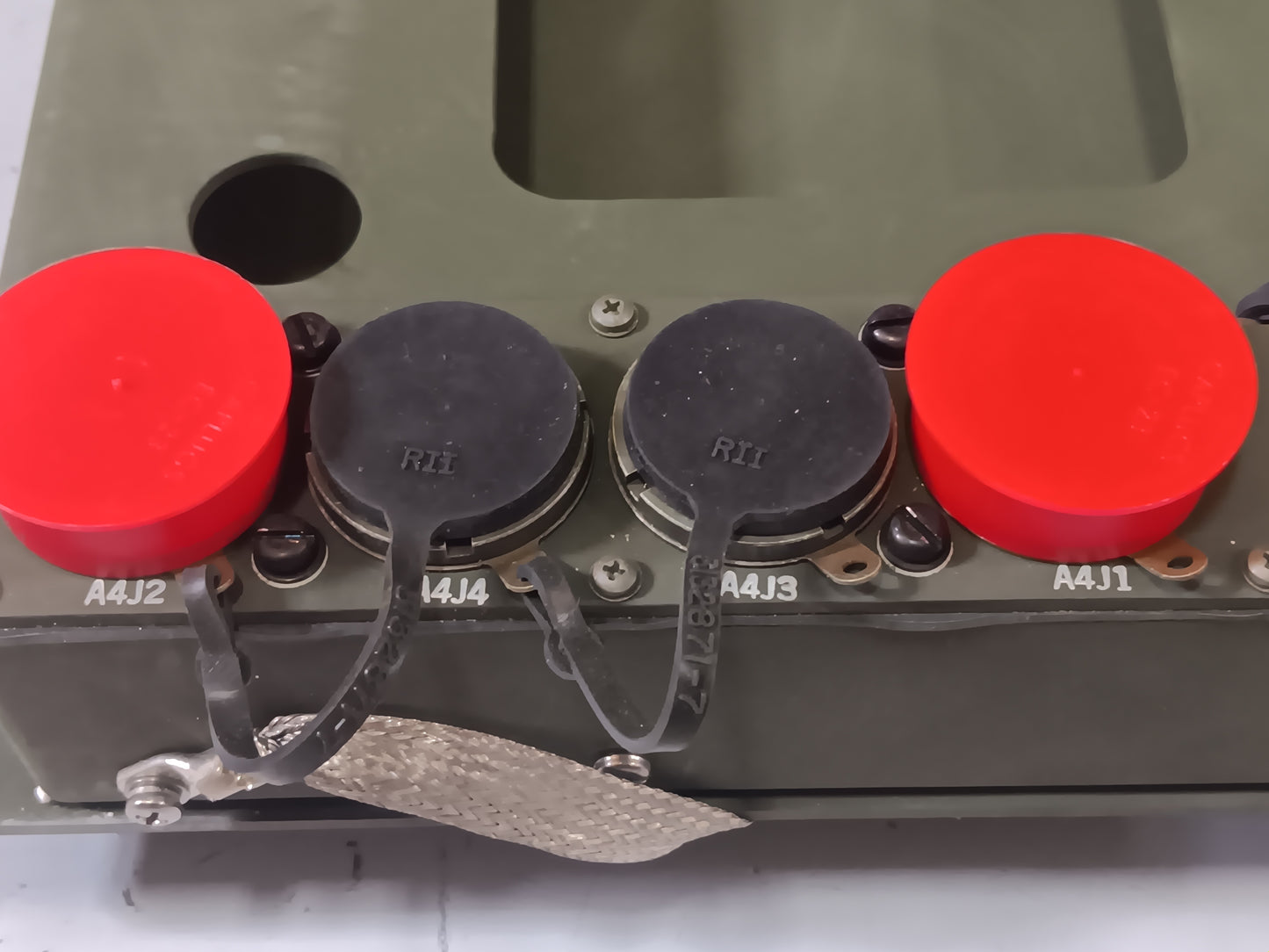 Electrical Equipment Mounting Base NSN 5975-01-285-2352 | A3018353-1 | MT-6576/VRC