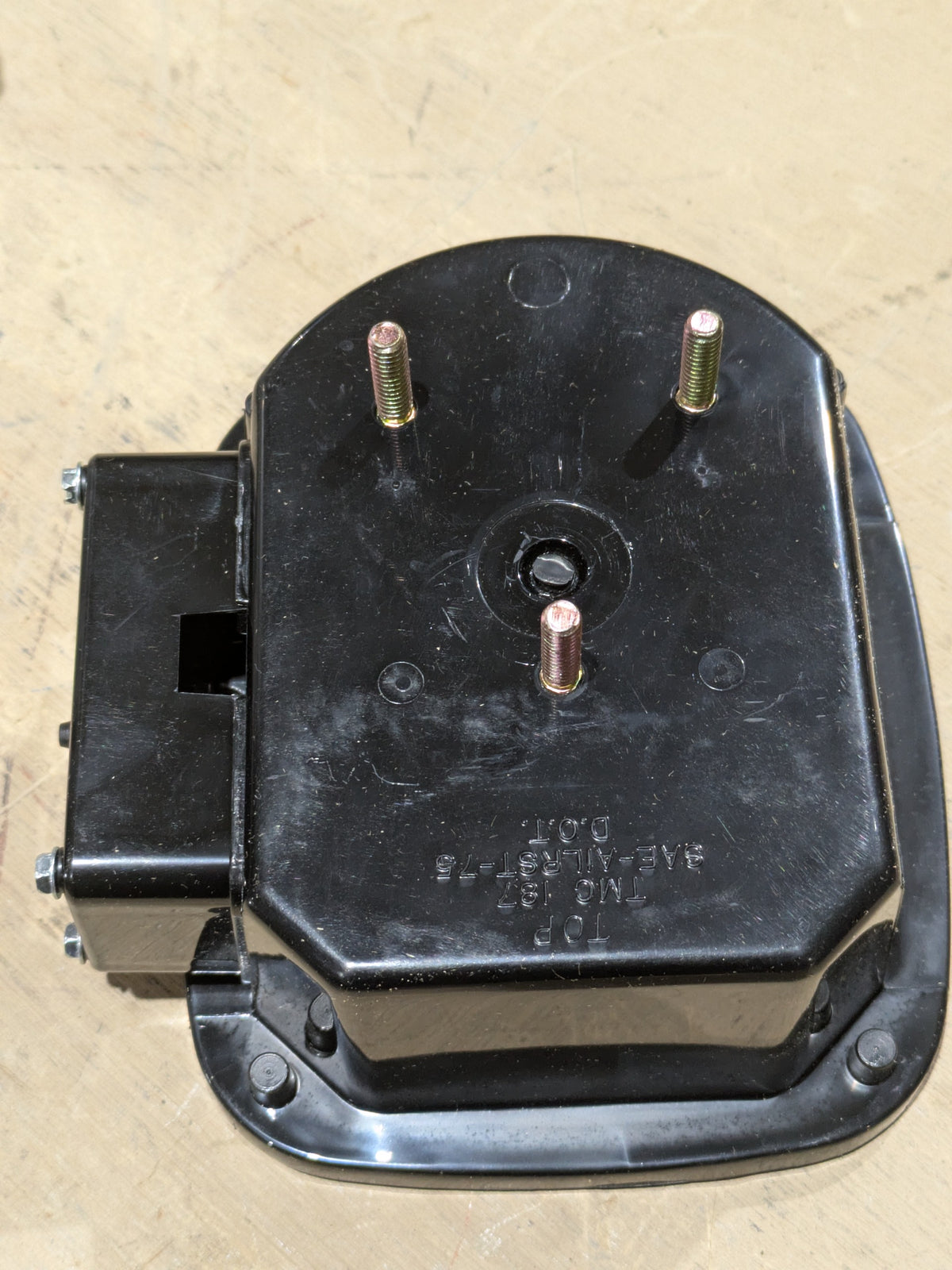 General Motors 795059 Stop Light/Taillight - NSN 6220-01-071-1495 - photo 2