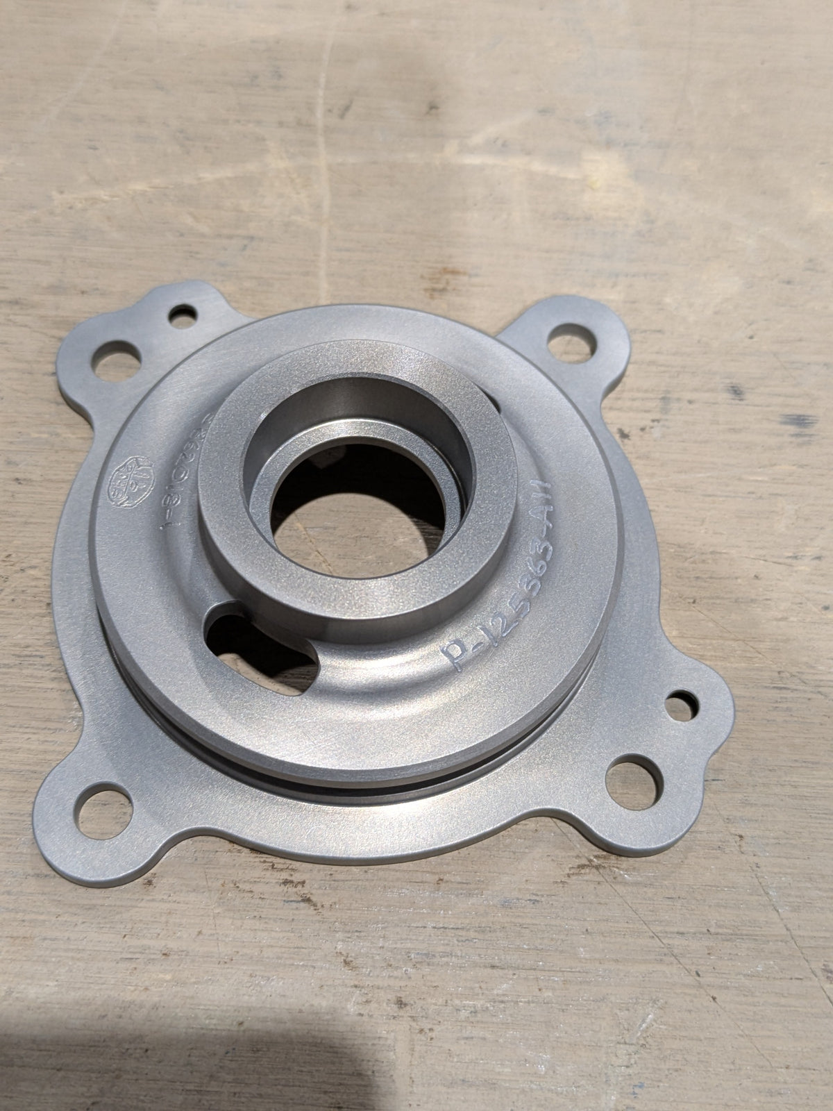 Honeywell International Inc. 3862018-1 Starter Adapter, Turbine Engine - NSN 2835-01-017-4470 - photo 1