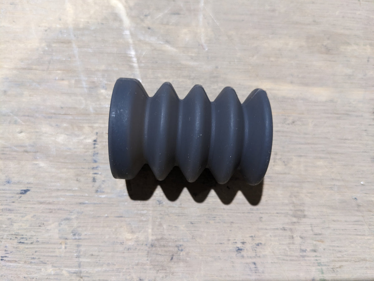 Woodward Controls Inc. SA-3444 Dust and Moisture Boot - NSN 5340-01-372-0842 - photo 1