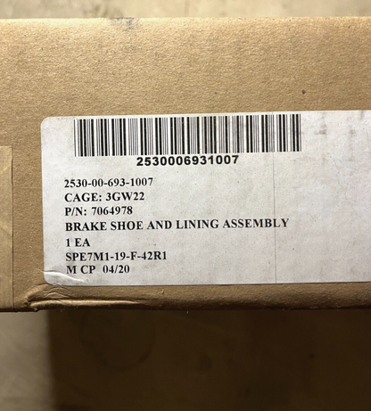 MRAP, M105 TRAILER BRAKE SHOE 7064979 7064978 A1-3222K713 2530-00-693-1007
