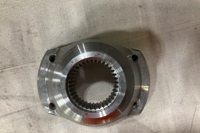 Universal Joint Yoke 209167G NSN 2520-01-419-3587 - photo 2