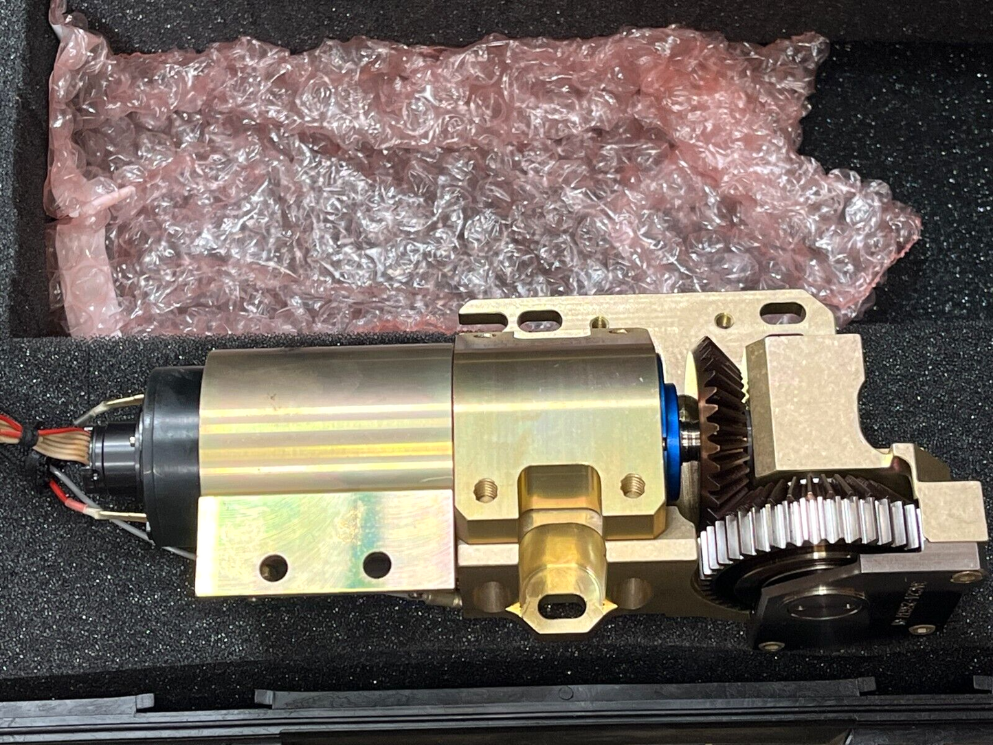 NEW ELECTRICAL MOTOR 3AC24-25635-01 6105DSMOTOROO USA-STOCK