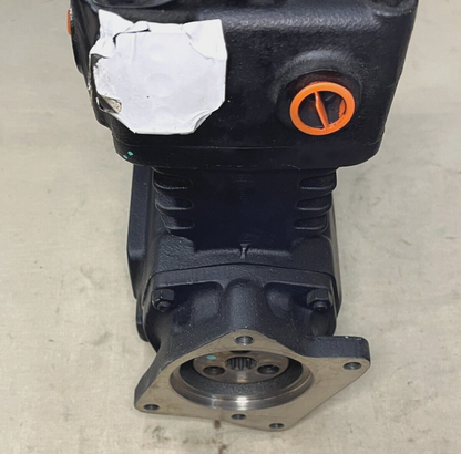DETROIT DIESEL BENDIX TU-FLO 550 AIR COMPRESSOR 800468 4310-01-556-5083
