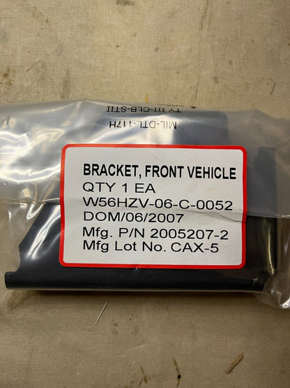 NEW M998 HMMWV 2005207-2 SEATBELT BRACKET FRONT RH 12480745 5340-01-542-4800