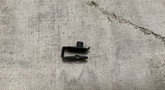 M915, M-916A1 Daimler Trucks 23-11668-000 Clip-On Nut 5310-01-338-4116 pack of 8