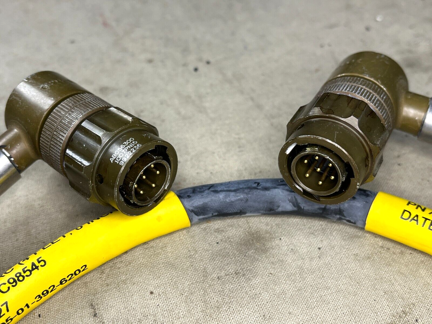MRAP A3206018-4 4FT CONNECTOR P2 CABLE ASSEMBLY CX-13470 VIC 5995-01-392-6202