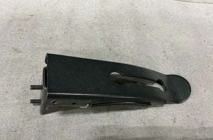 Manual Handle 6435405-01M1 NSN 5340-01-564-1998 - photo 3