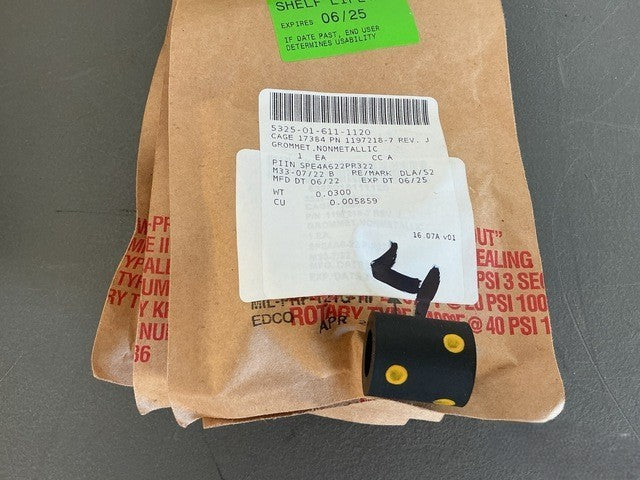 Grommet 1197218-7 NSN 5325-01-611-1120