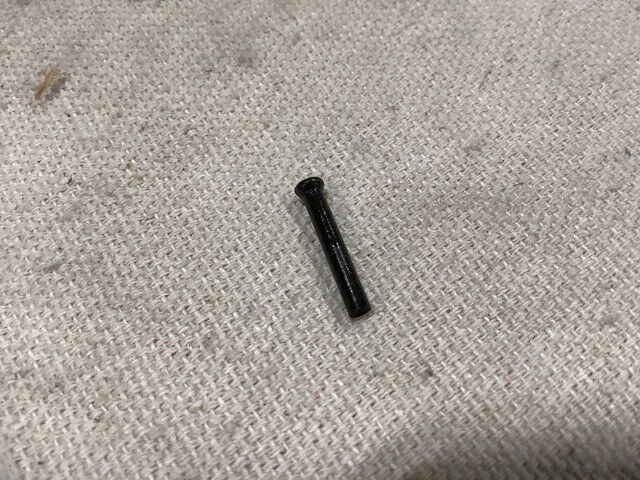 US MILITARY 11826047 STRAIGHT HEADED PIN NSN 5315-01-158-7862