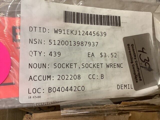 1/2 INCH TYPE 1 6 POINT SOCKET WRENCH SOCKET NSN 5120-01-398-7937