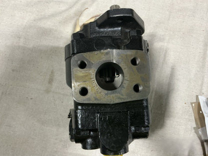Rotary Pump 7029112079 NSN 4320-01-563-1054 - photo 2