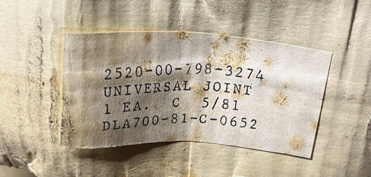 MILITARY M992, MK48 M-109 SERIES UNIVERSAL JOINT SPIDER 7416467 2520-00-798-3274