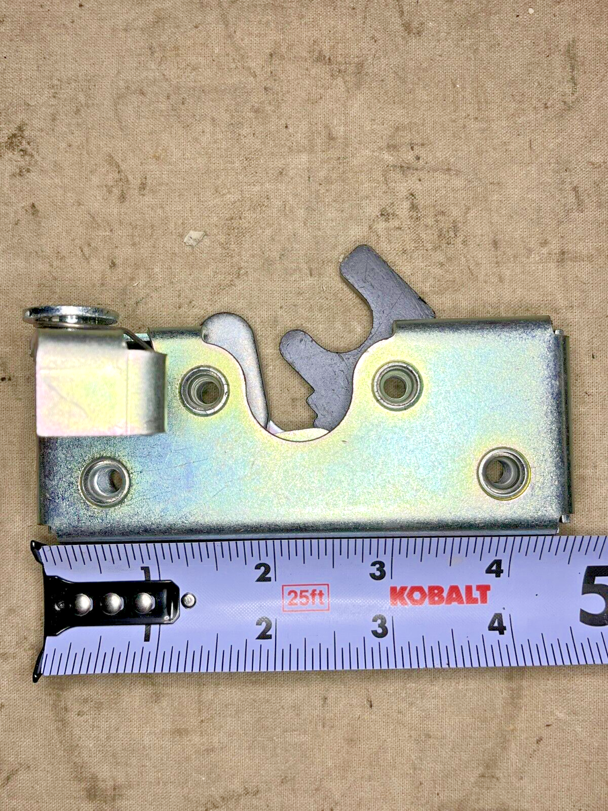 MRAP CAIMEN TRIMARK 6439120-01M1 DOOR MID-DDOR LATCH RR,RH 2540-01-567-7794