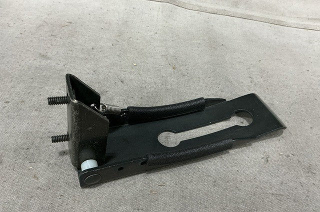 Manual Handle 6435405-01M1 NSN 5340-01-564-1998 - photo 2