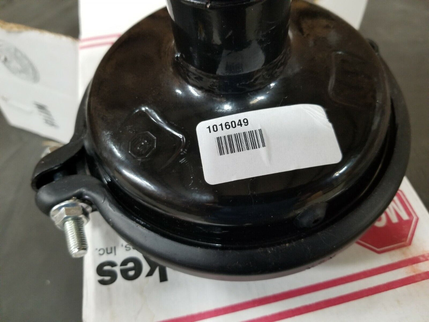 MTVR Wedge Type Brake Chamber  2530-01-539-3253 MK31 3593498	 1016049