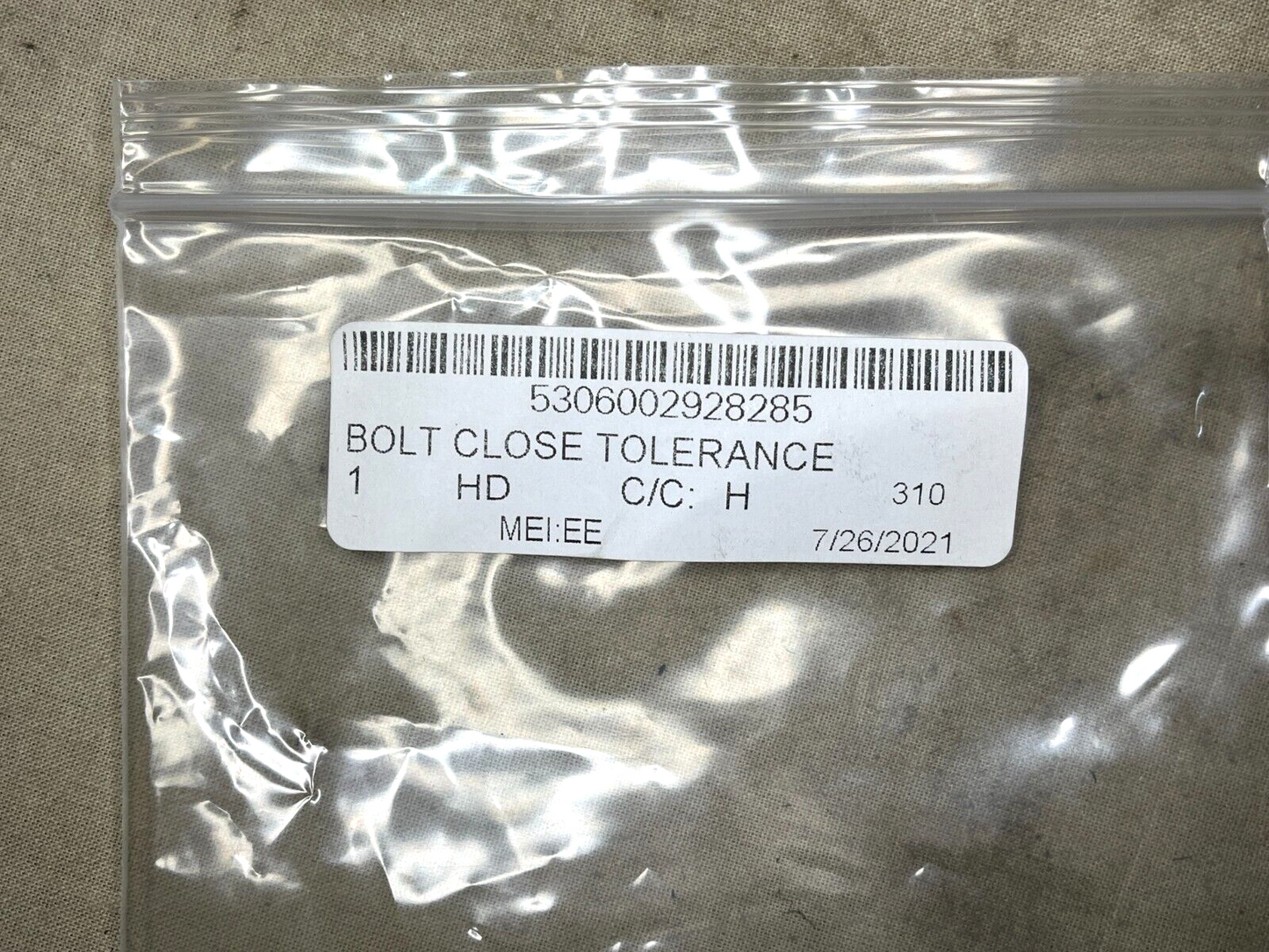 TOLERANCE CLOSE BOLT DRILLED HEAD STEEL 1/4'' AN174H10A 5306-00-292-8285 NOS
