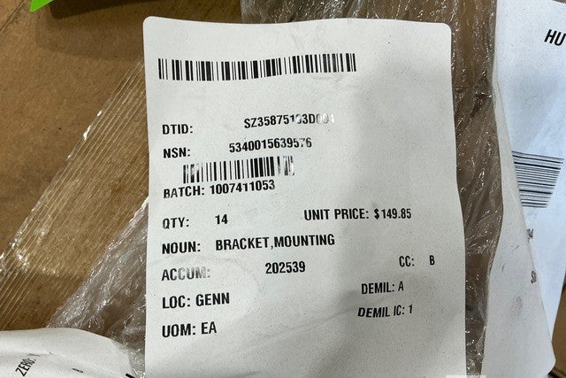 Mounting Bracket 3824744C1L NSN 5340-01-563-9576 - photo 5