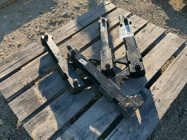 Connecting Fixture M548A1 NSN 5120-00-073-9736 - photo 3
