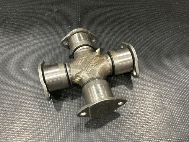 Universal Joint M915A2 NSN 2520-01-325-6405
