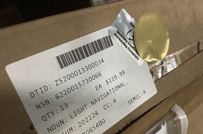 HELLA 980910001 LED MARINE NAVIGATIONAL LIGHT FITS SMALL BOAT 6220-01-573-0066