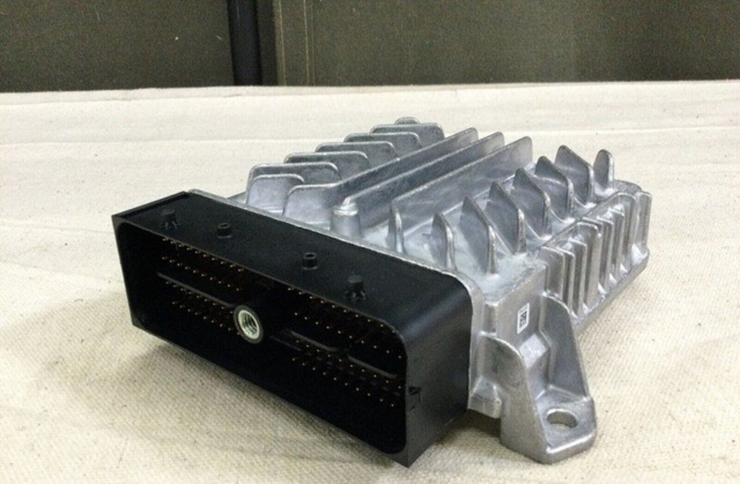 MRAP FMTV A590024D TRANSMISSION CONTROL ASSEMBLY 12423734 2520-01-554-9359