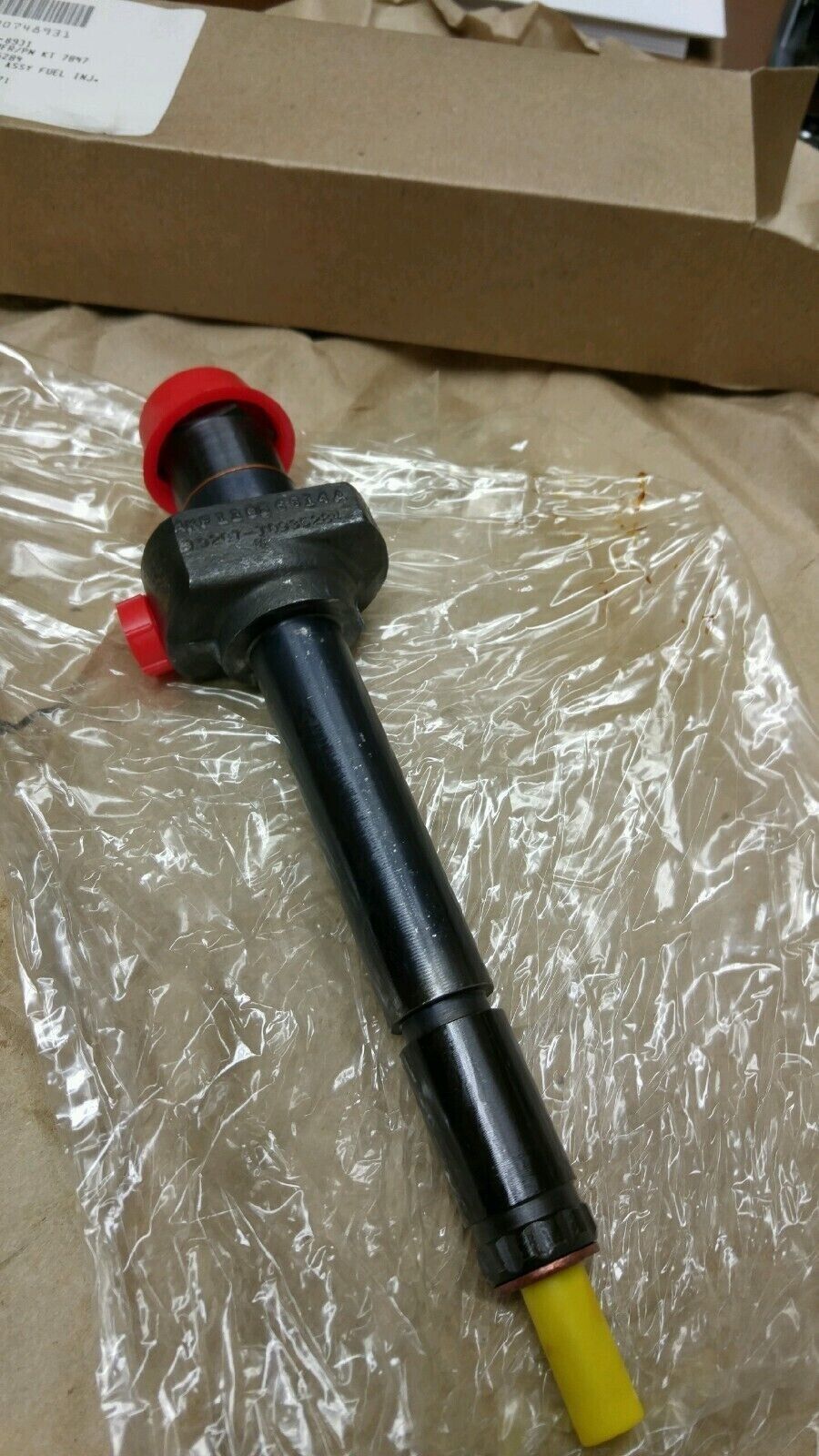 GENUINE OEM M35A2 M54 FUEL INJECTOR NOZZLE MULTIFUEL 10935284 MILITARY ONE HOLE