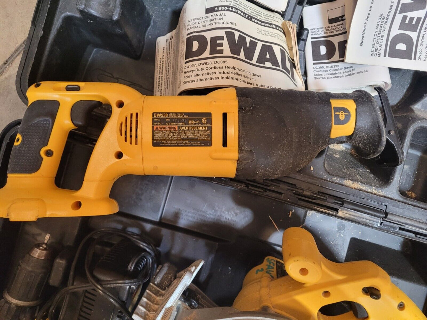 GENUINE DEWALT DCS392 6 1/2" CIRCULAR SAW DW908 LIGHT DC720 1/2 DRILL DW938 18V