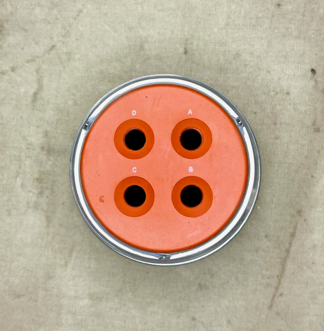 AIRCRAFT A-10, C-5, (C-5A) JT3406KT32-17SSR PLUG CONNECTOR 5935-00-048-6802