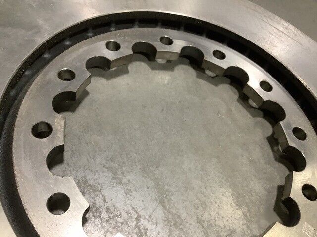 MILITARY UTILITY TRUCK, ROTOR DISC BRAKE 293CM18 23123803 2530-01-673-1114