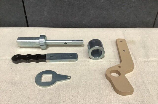 GENUINE NAVISTAR DEFENSE 3113725C91L 3113725C92 LH COMBAT LOCK KIT FITS MRAP