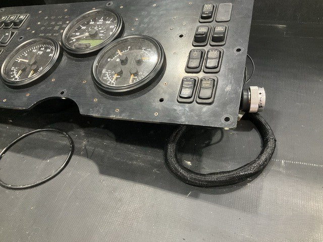 Vehicular Operation Panel 4205188 NSN 2510-01-677-5639 - photo 5