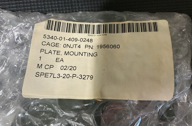 Mounting Plate 1956060 NSN 5340-01-409-0248 - photo 3
