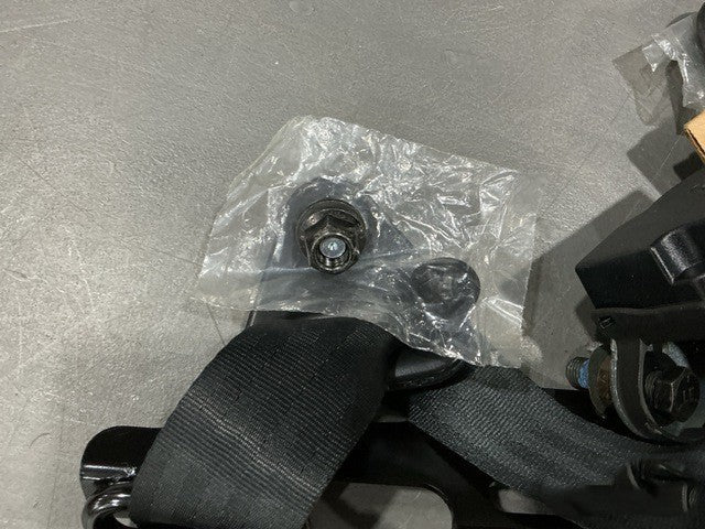 Safety Belt F104117 NSN 2540-01-577-3727 - photo 5